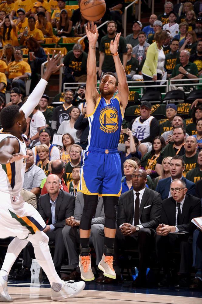 美国男篮横扫爵士，贝弗利一己之力扛起全队的简单介绍