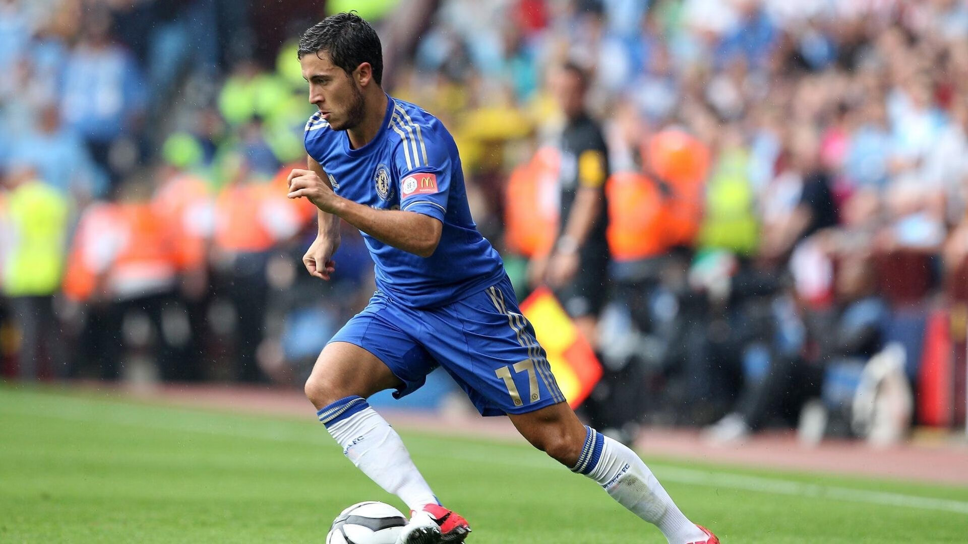 德甲争冠战焦点战，雷恩横扫利物浦，一场跨越联赛的战术启示