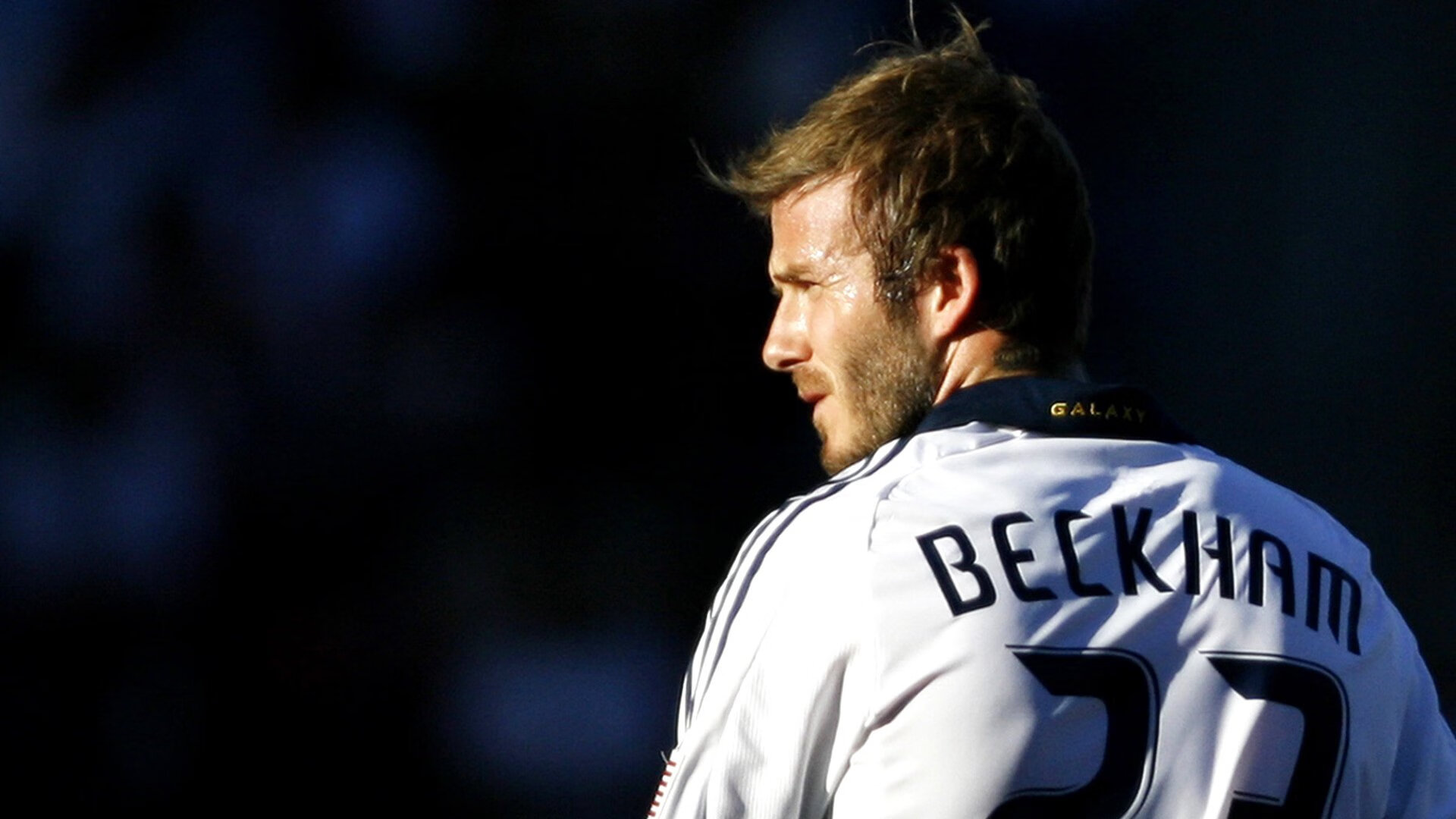 绝境中的新王，伦纳德压哨一击，活塞终结马刺不败神话