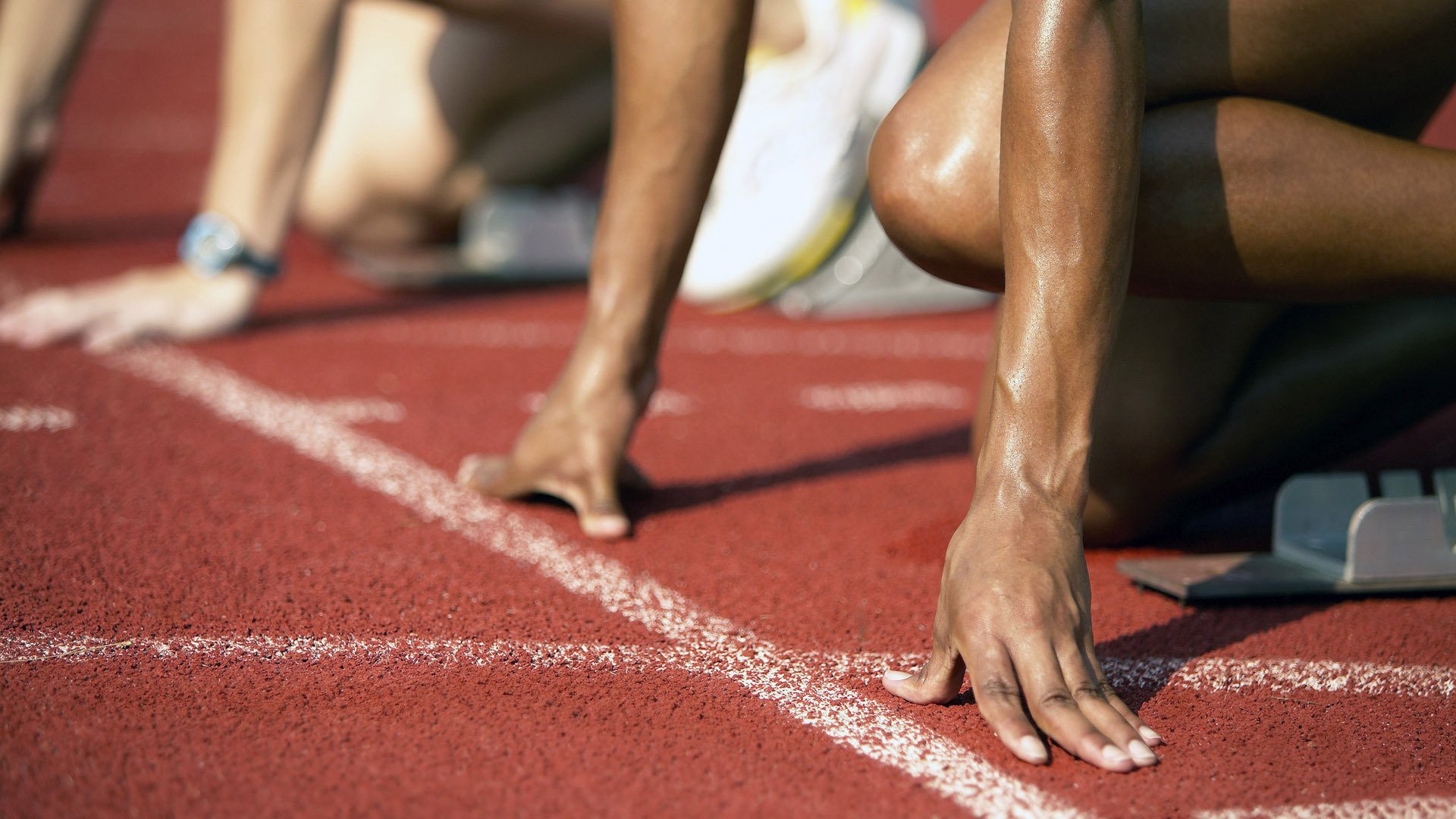 绿茵场外的统治，当英格兰足球遇见中国乒乓，奥恰洛夫的名字为何响起？